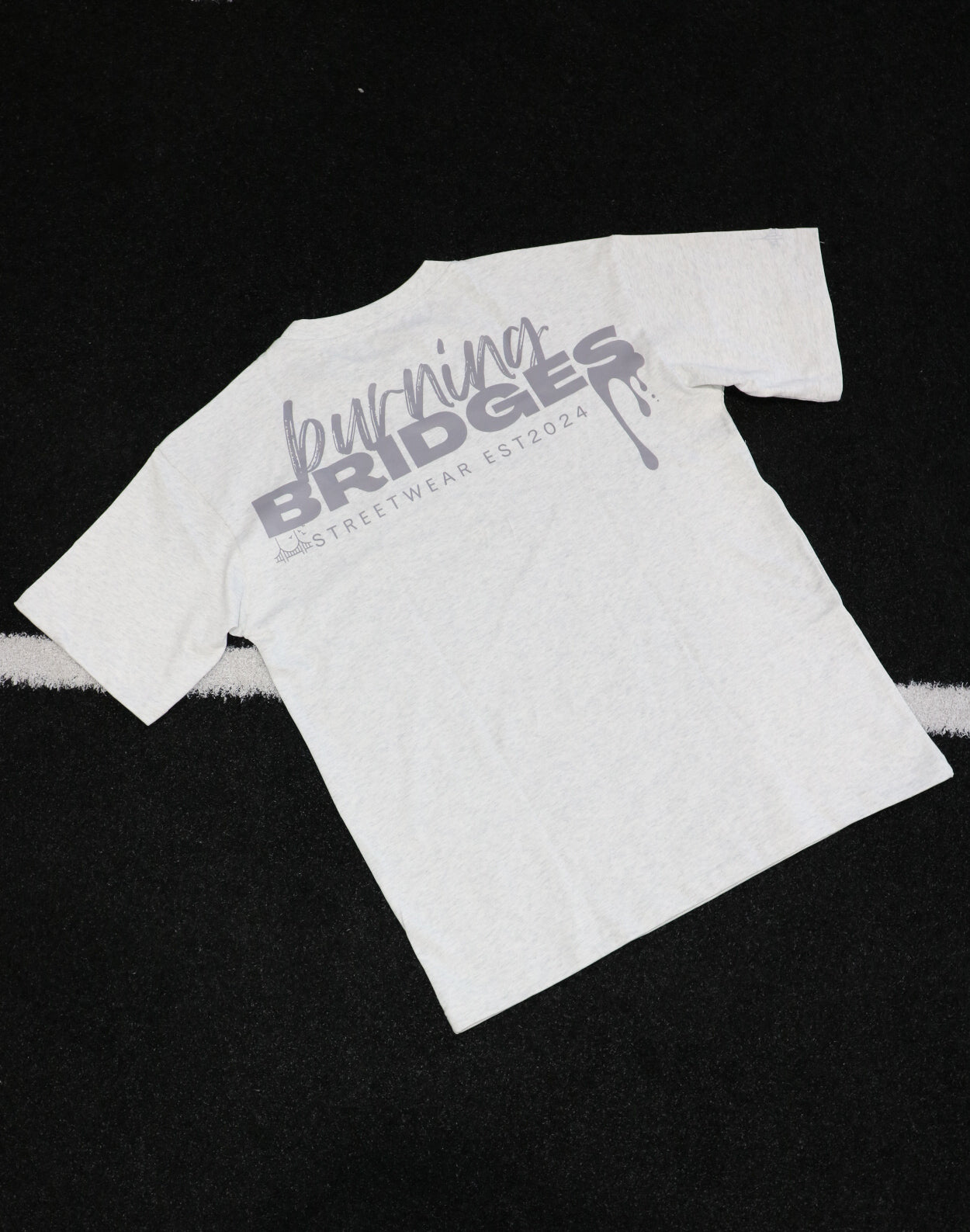 BB FLAGSHIP TEE - GREY