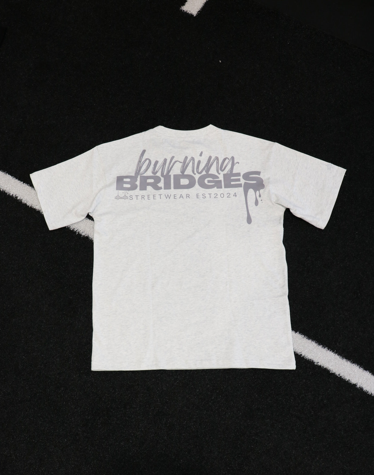 BB FLAGSHIP TEE - GREY