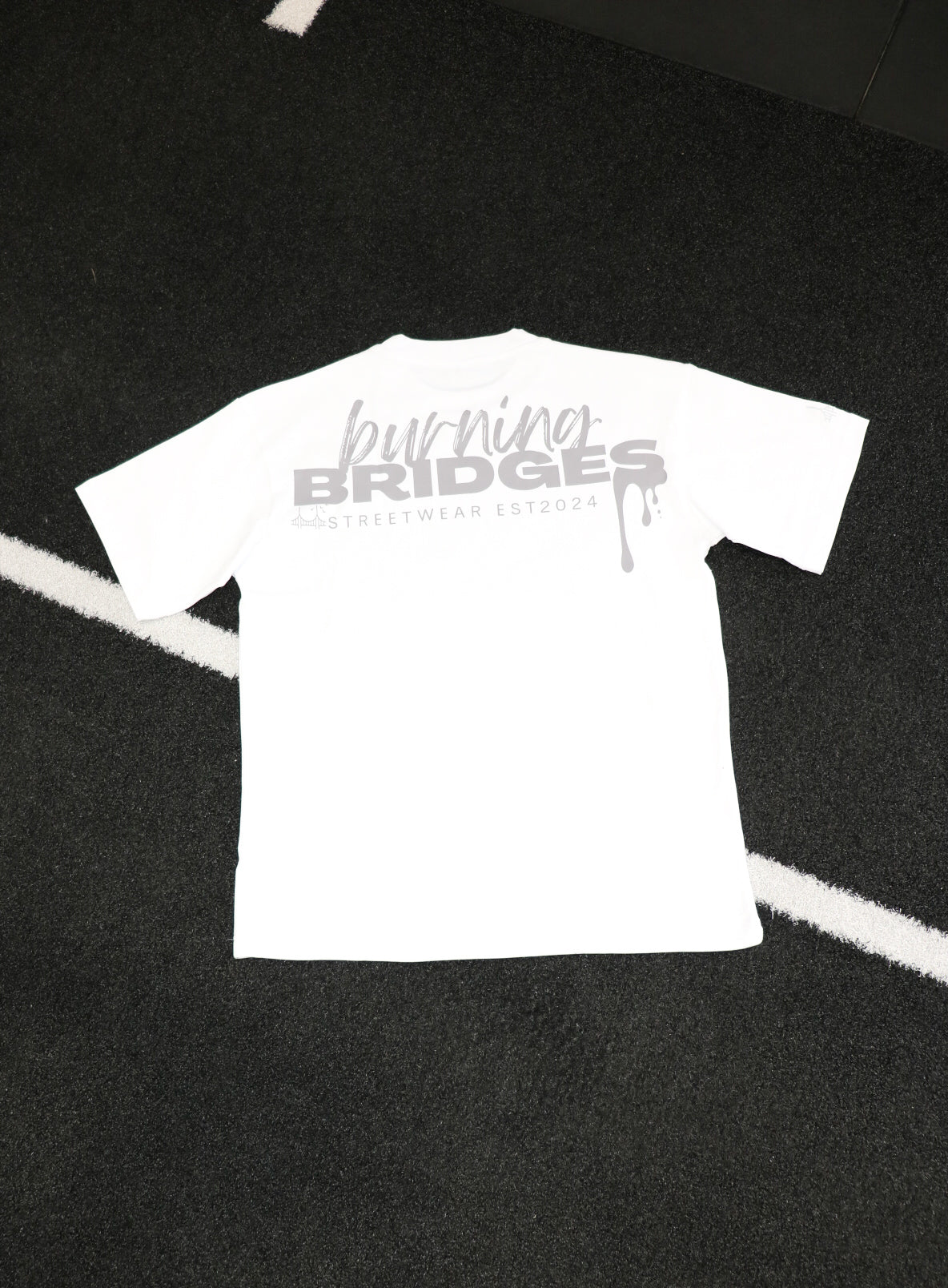 BB FLAGSHIP TEE - WHITE
